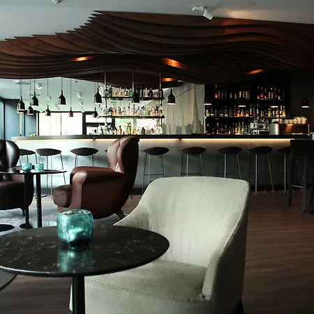 One Hamburg-alster هامبورغ