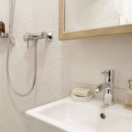 Aparthotel Von Deska - Ivy House 3*