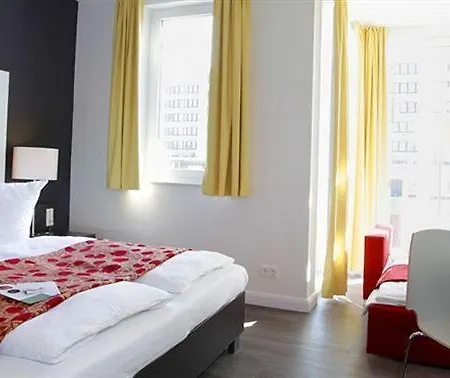 Garten Hotel 3*