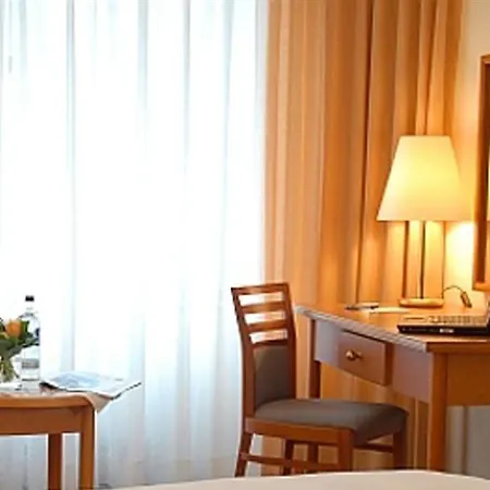 Hotell Leonardo Airport Hamburg-Harburg