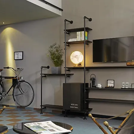 25hours Altes Hafenamt Hotel 4*