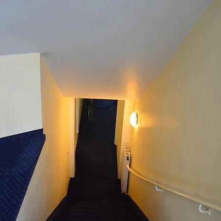 Hotell Mercedes/centrum