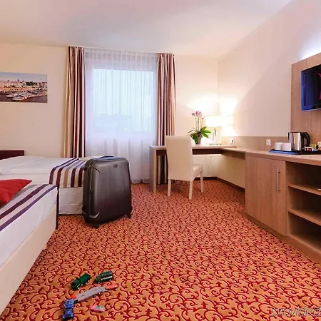 מלון Mercure Am Volkspark 4*