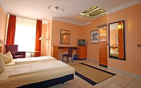 Rahlstedter Hof 2*