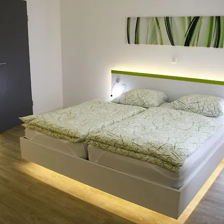 Hotel Bedpark Stellingen 2*