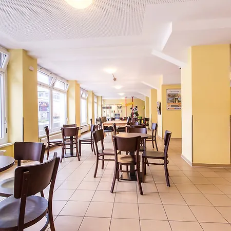 A&o Hotell 2*