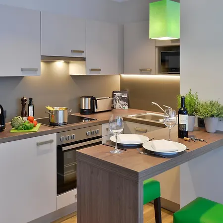 Appartello Smarttime Living 3*