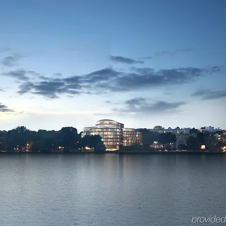 Intercontinental Hotel 5*