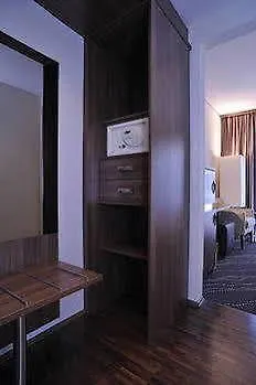 מלון Heikotel - Am Stadtpark 3*