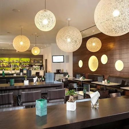 Hotel Dorint Hamburg-eppendorf 4*