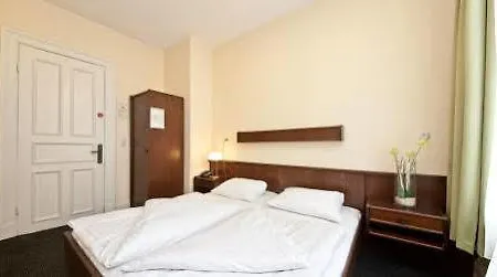 Hotel Aachener Hof 3*