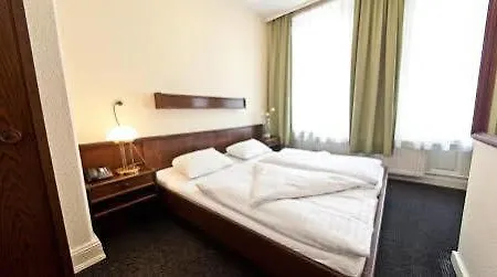 Hotel Aachener Hof 3*