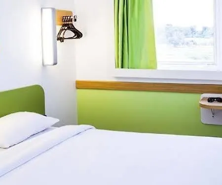 Hotel Ibis Budget Altona 2*
