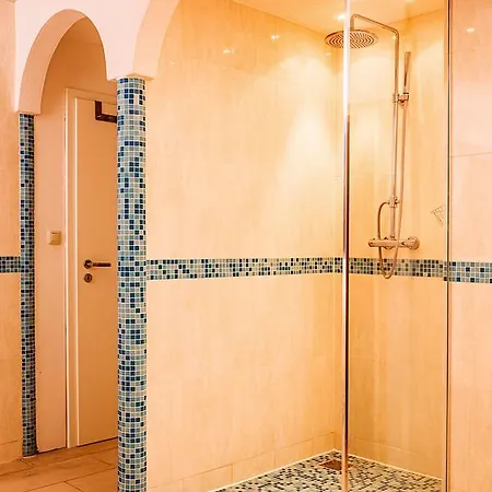 Hotell Sleepinn Volkspark (adults Only) 3*