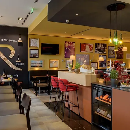 Mercure Mitte 4*