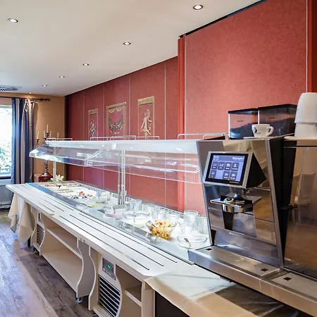 Zum Zeppelin Hotel 3*