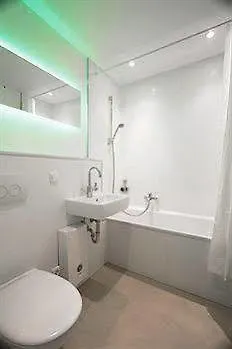 Hotel Bedpark Stellingen 2*