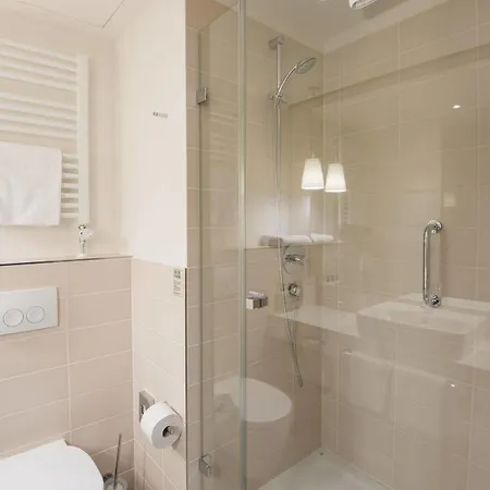 Raphael Waelderhaus 3* Amburgo