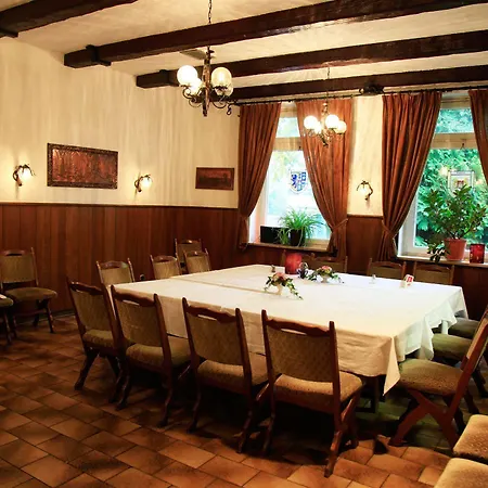 Wilhelmsburger Hof Hotel 2*