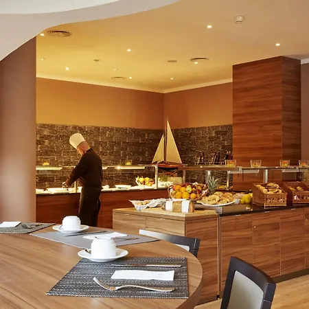 H4 Bergedorf 4*