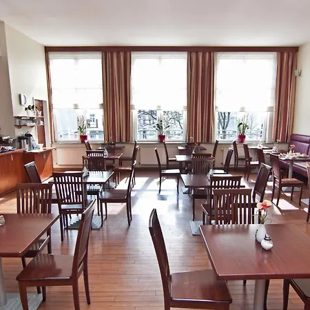 Stadtzentrum Hotel 3*