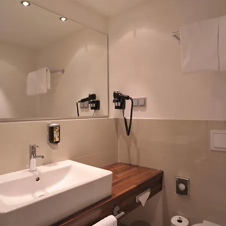 Hotel Heikotel - Am Stadtpark 3*