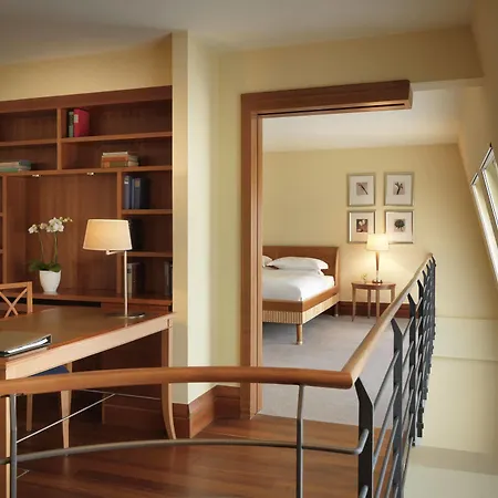 Residences At Park Hyatt Amburgo