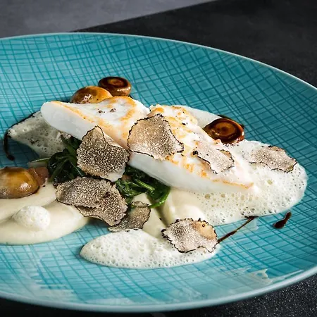Suellberg Karlheinz Hauser Szálloda 5*