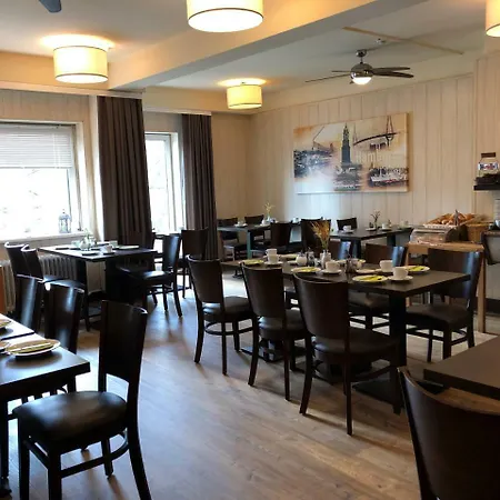 Imperial Hotel 3*