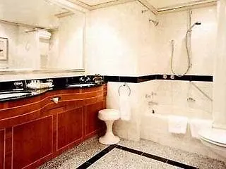 Intercontinental Hotel 5*