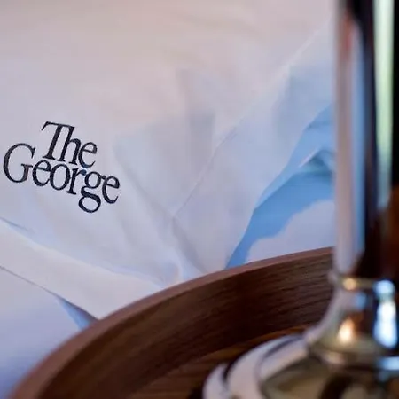 Hotel The George 4*