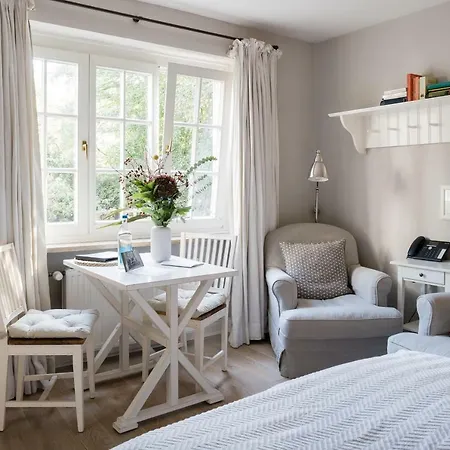 Aparthotel Von Deska - Ivy House 3*