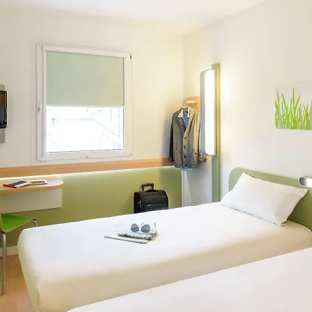 Ibis Budget Altona Hotel