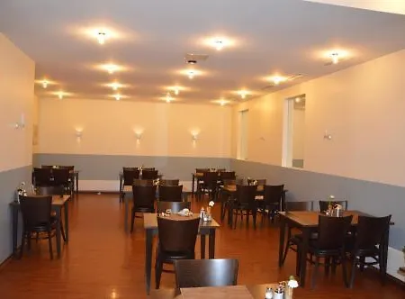 Mercedes/centrum Hotell