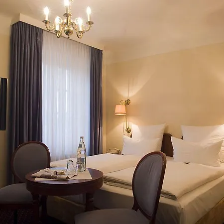 Hotel Fuerst Bismarck 3*