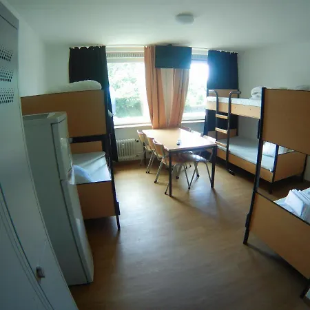& Monteurzimmer Bei Hansezimmer Hostel