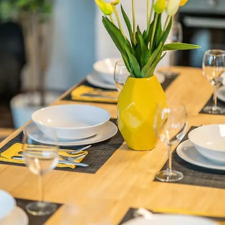 Freshly Renovated Apartment Hamburg