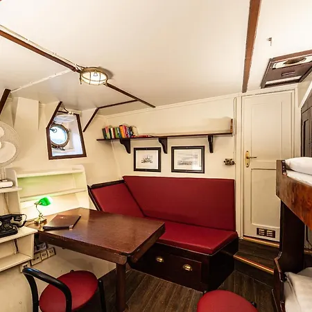 Feuerschiff Hotel Hamburg