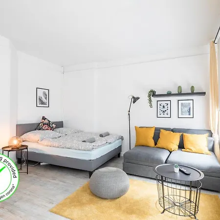 Apartment Spacious With 2 Bedrooms