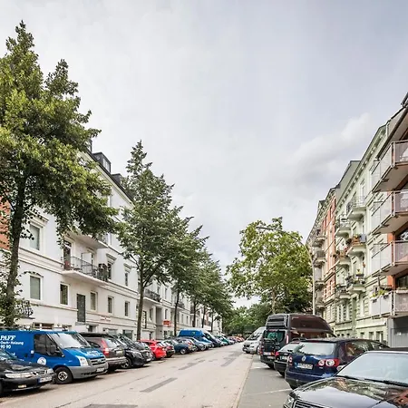 Apartment Spacious With 2 Bedrooms Hamburg