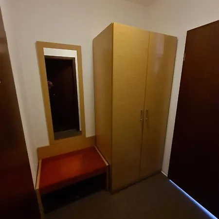 Ξενοδοχείο Cch Zentrum 4*