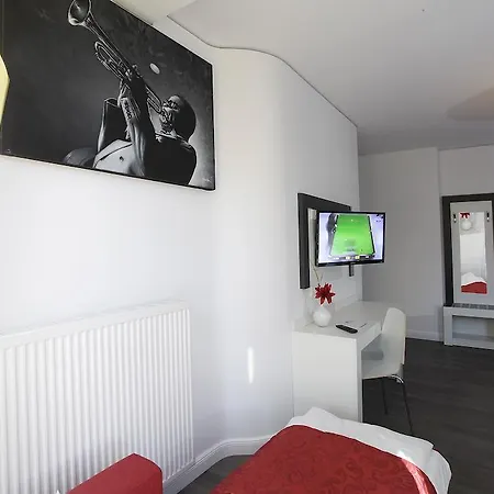 Boutique 072 St. Georg Hotel