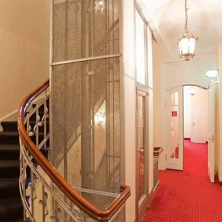 Hotel Fuerst Bismarck Hamburg