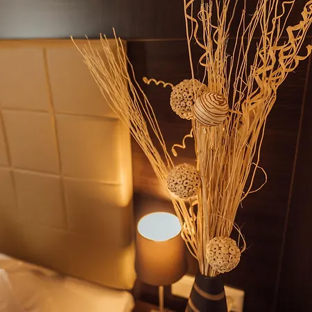 Savoy Szálloda 3*
