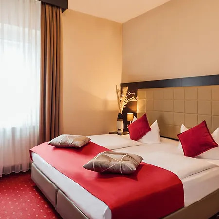 Szálloda Savoy 3*