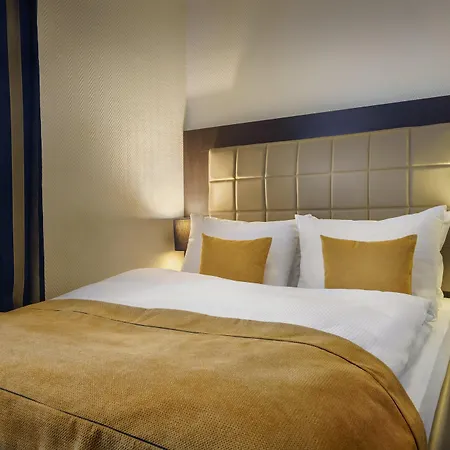 Hotel Continental Hauptbahnhof Amburgo