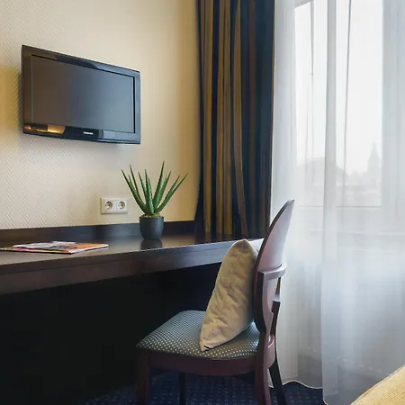 Hotel Continental Hauptbahnhof Amburgo