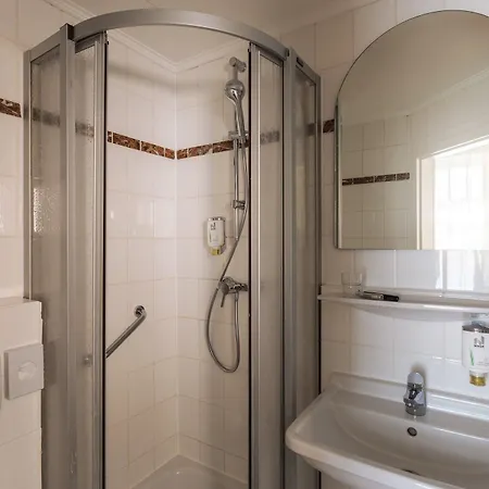 Holstenwall Neustadt Hotel 3*
