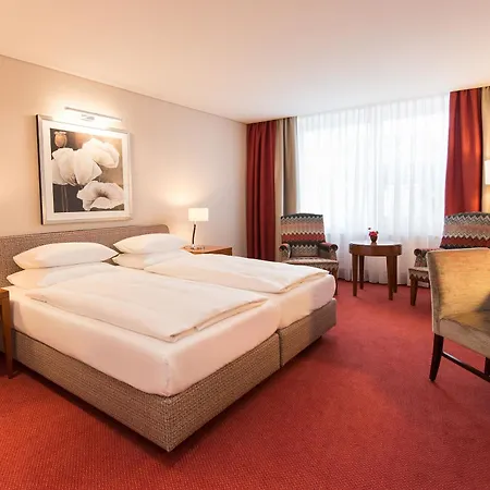 Western St. Raphael Ξενοδοχείο 4*