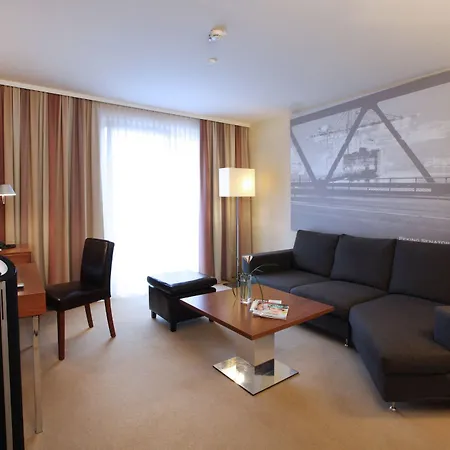 Hotel Lindner Am Michel, Part Of Jdv By Hyatt